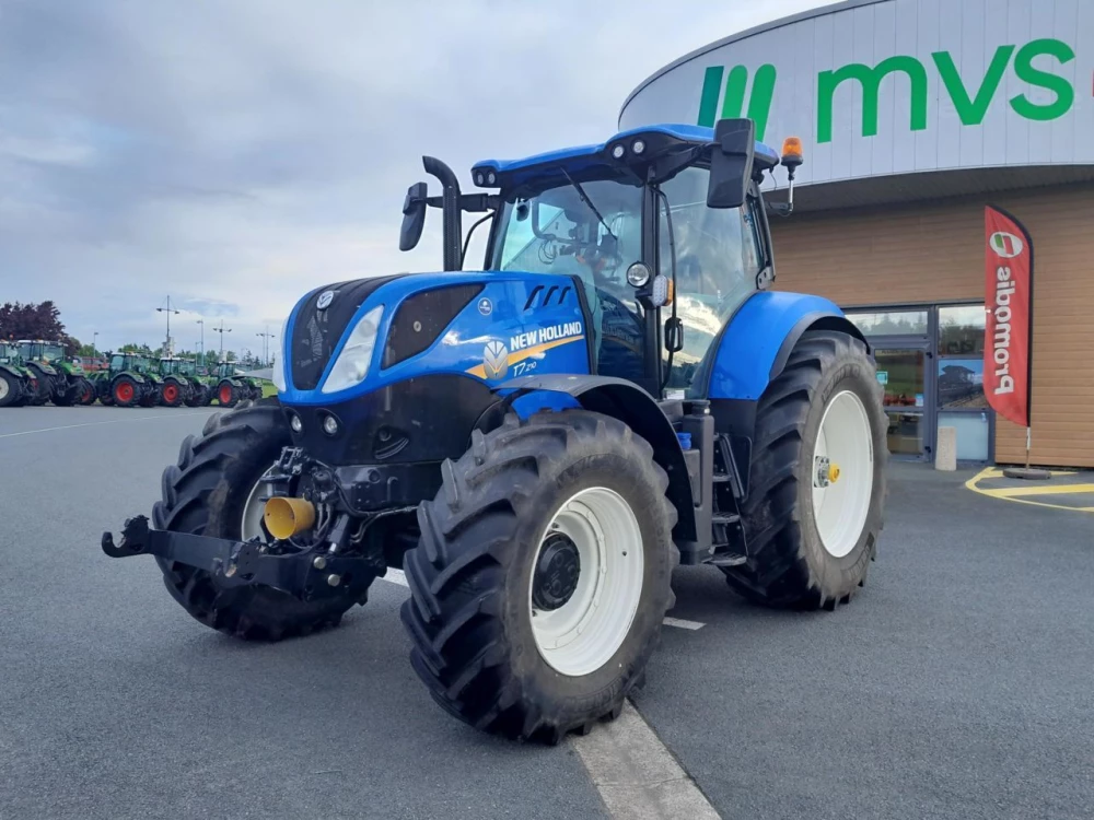 New Holland T7.210 POWER COMMAND