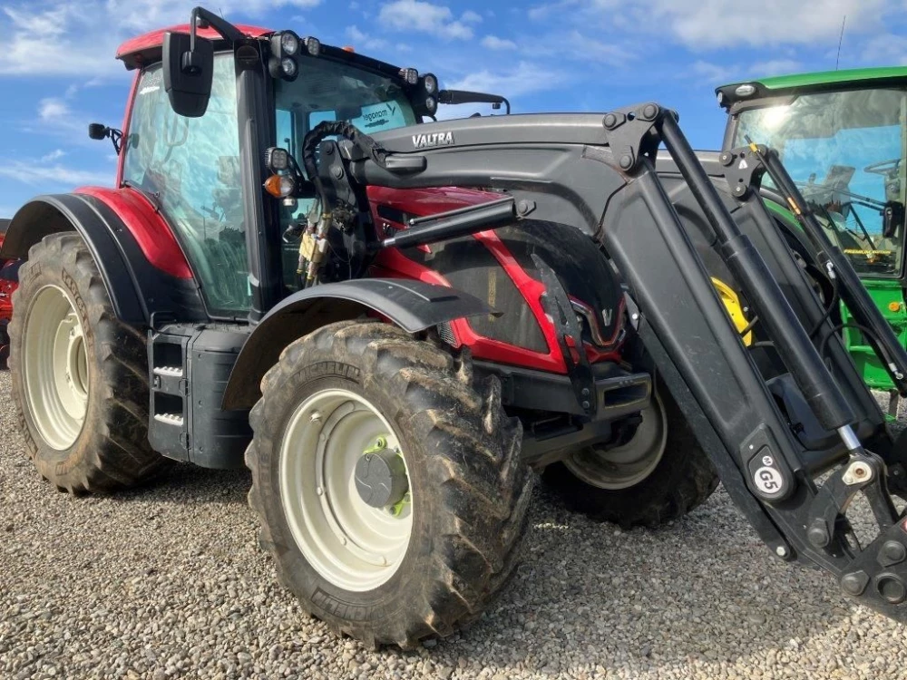 Valtra n155