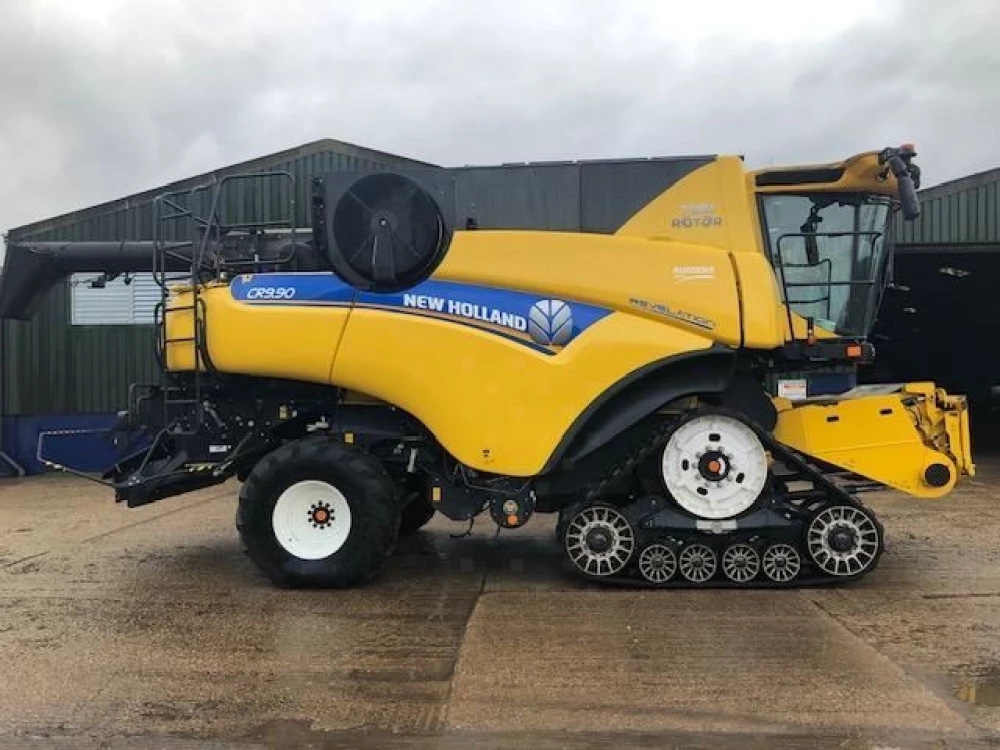 New Holland cr9.90 revelation