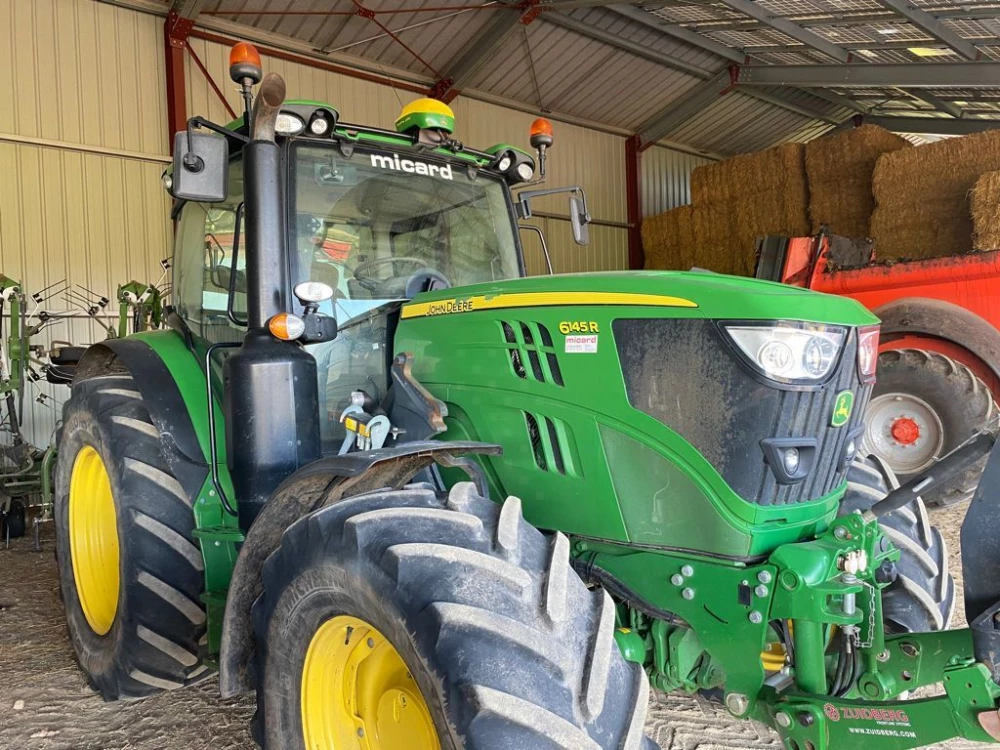 John Deere 6145R