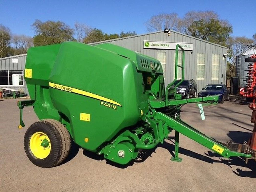 John Deere f441m