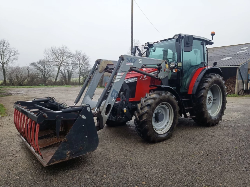 Massey Ferguson 5711 gs dyna 4