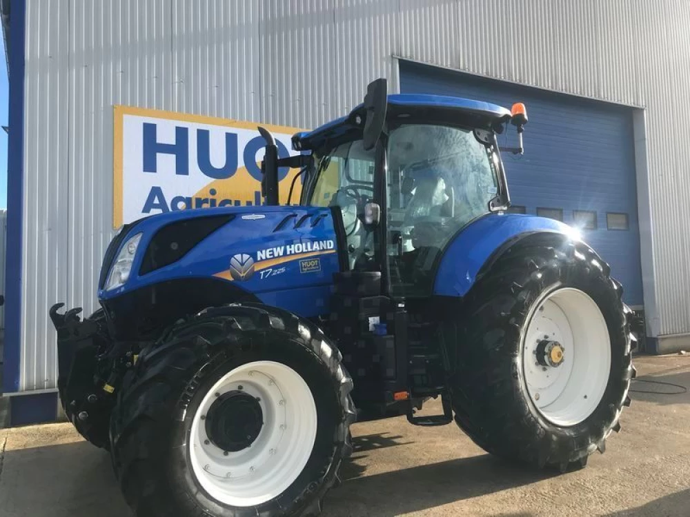 New Holland t7.225 ac