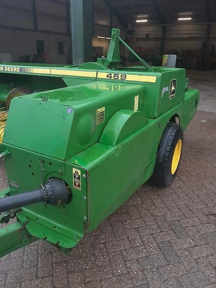 John Deere 459 pers