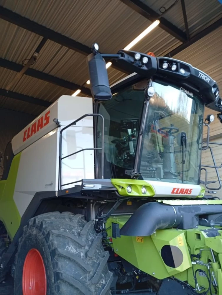 Claas trion 530 montana