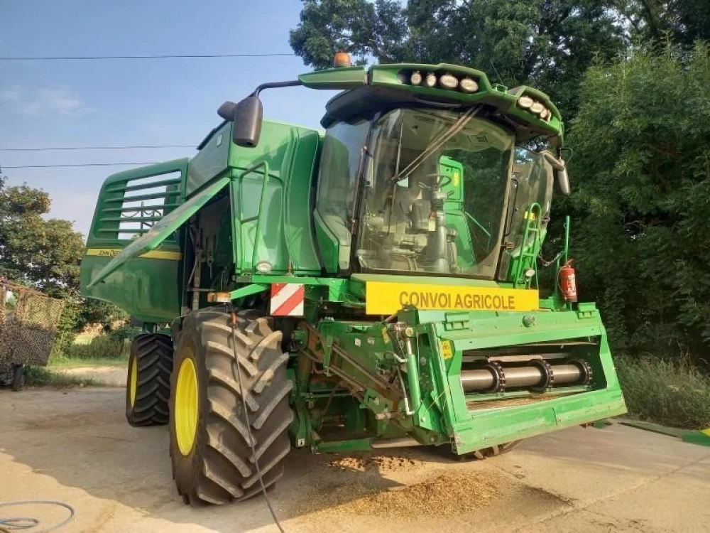 John Deere t660hm