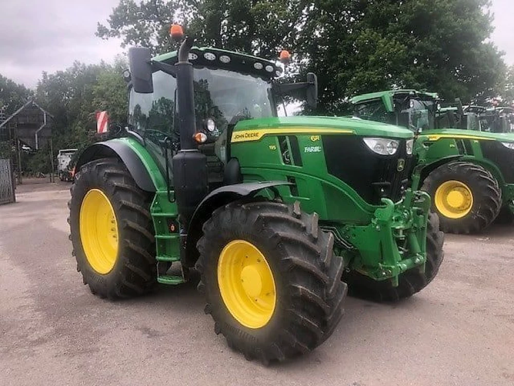 John Deere 6R 195