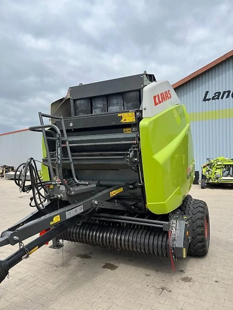 Claas variant 380 rc