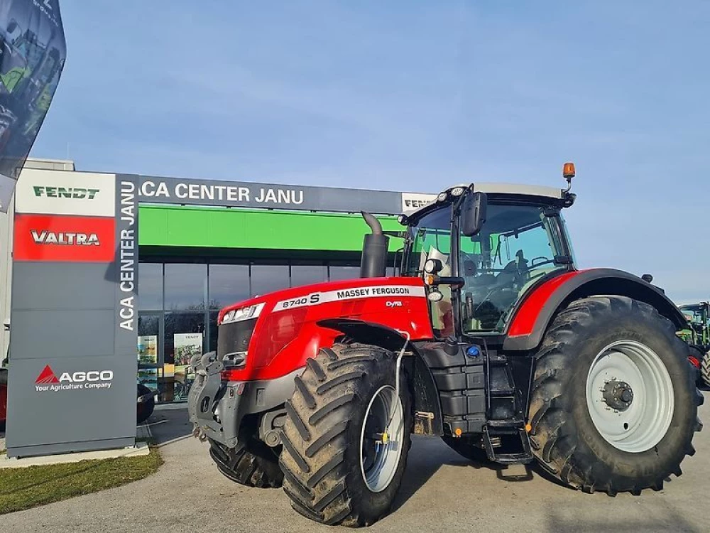 Massey Ferguson mf 8740 s efficient