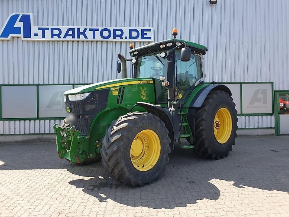 John Deere 7230R