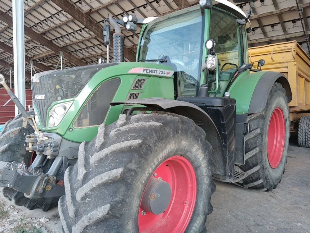 Fendt 724 vario profi plus