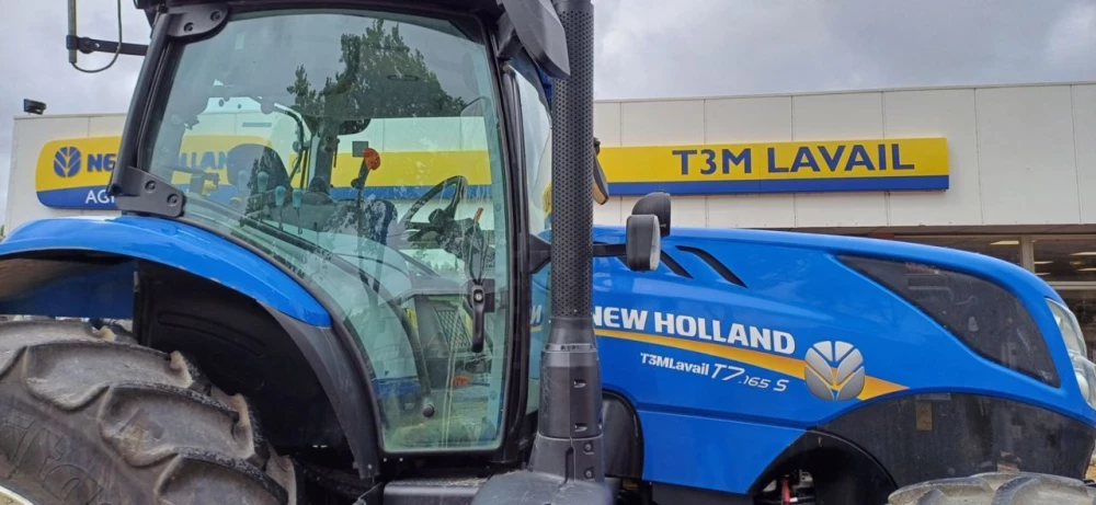 New Holland T7.165S