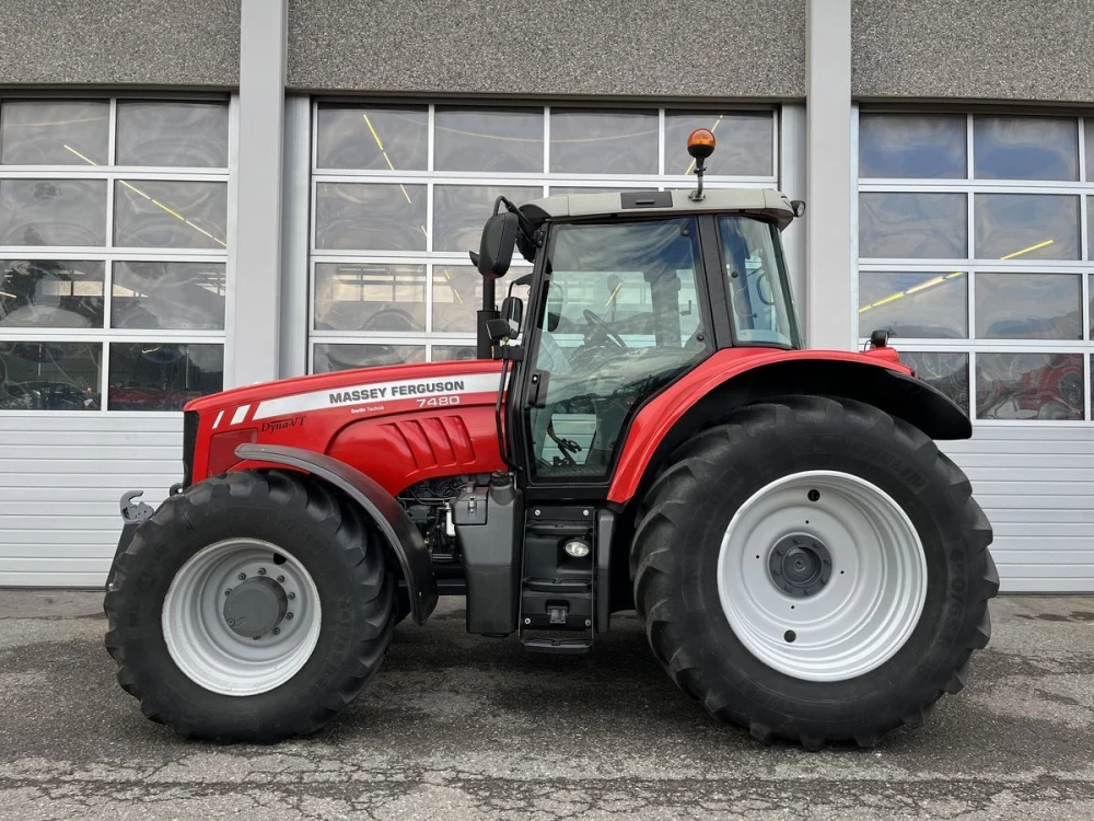 Massey Ferguson 7480-4 dynavt comfort plus