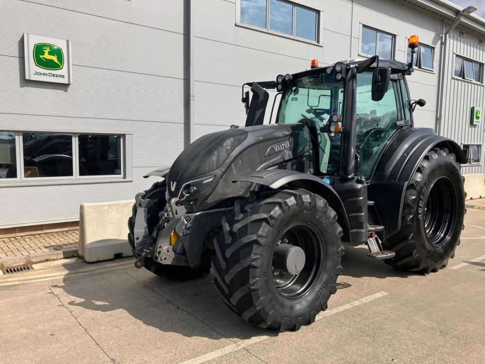 Valtra t234