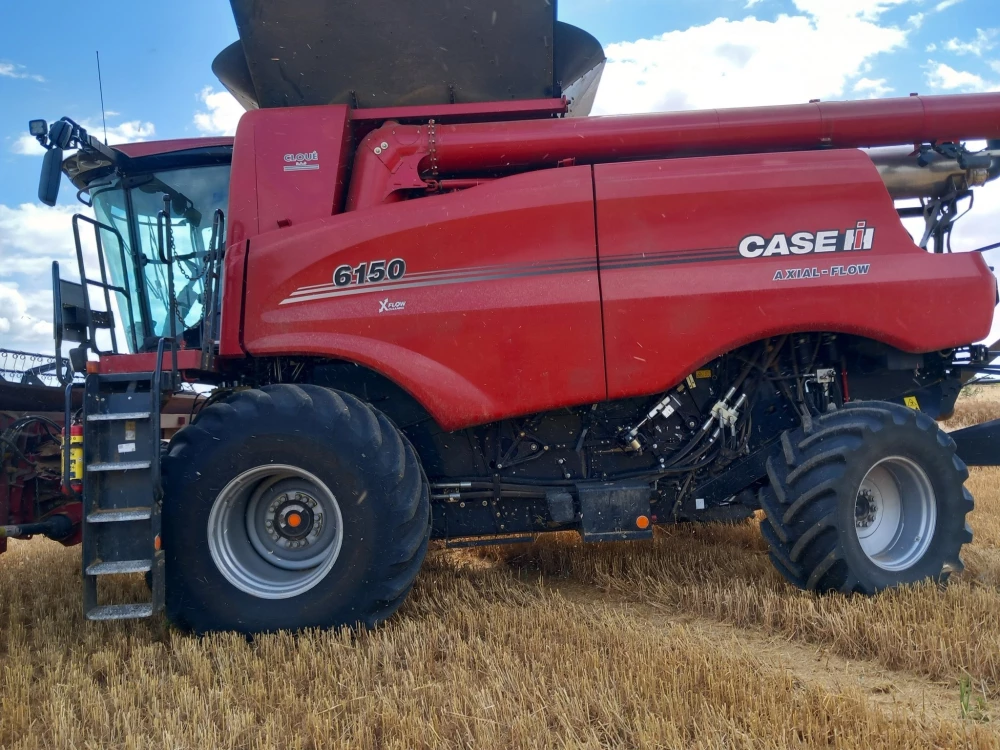 Case IH 6150 X-FLOW